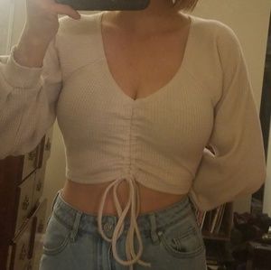 Long sleeve crop top